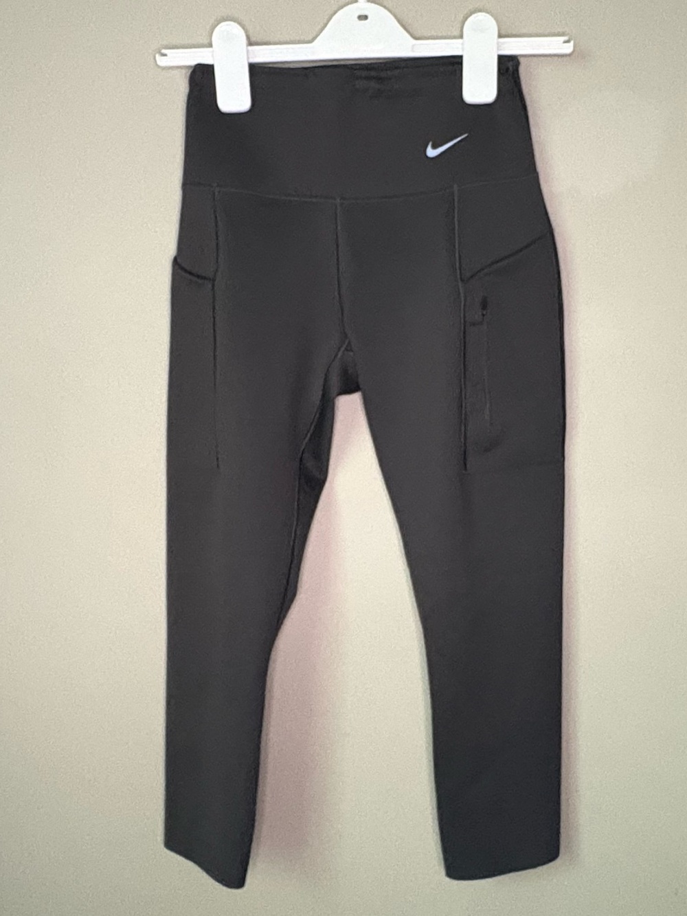 Nike Go Women's Firm-Support Leggings Size S NEW